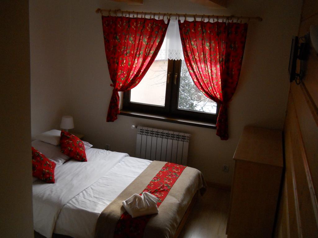 Pokoje Goscinne Jurgowianka Exterior foto