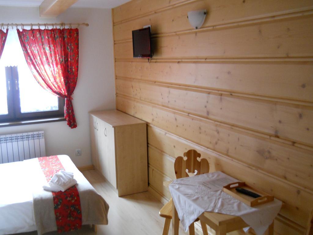 Pokoje Goscinne Jurgowianka Exterior foto